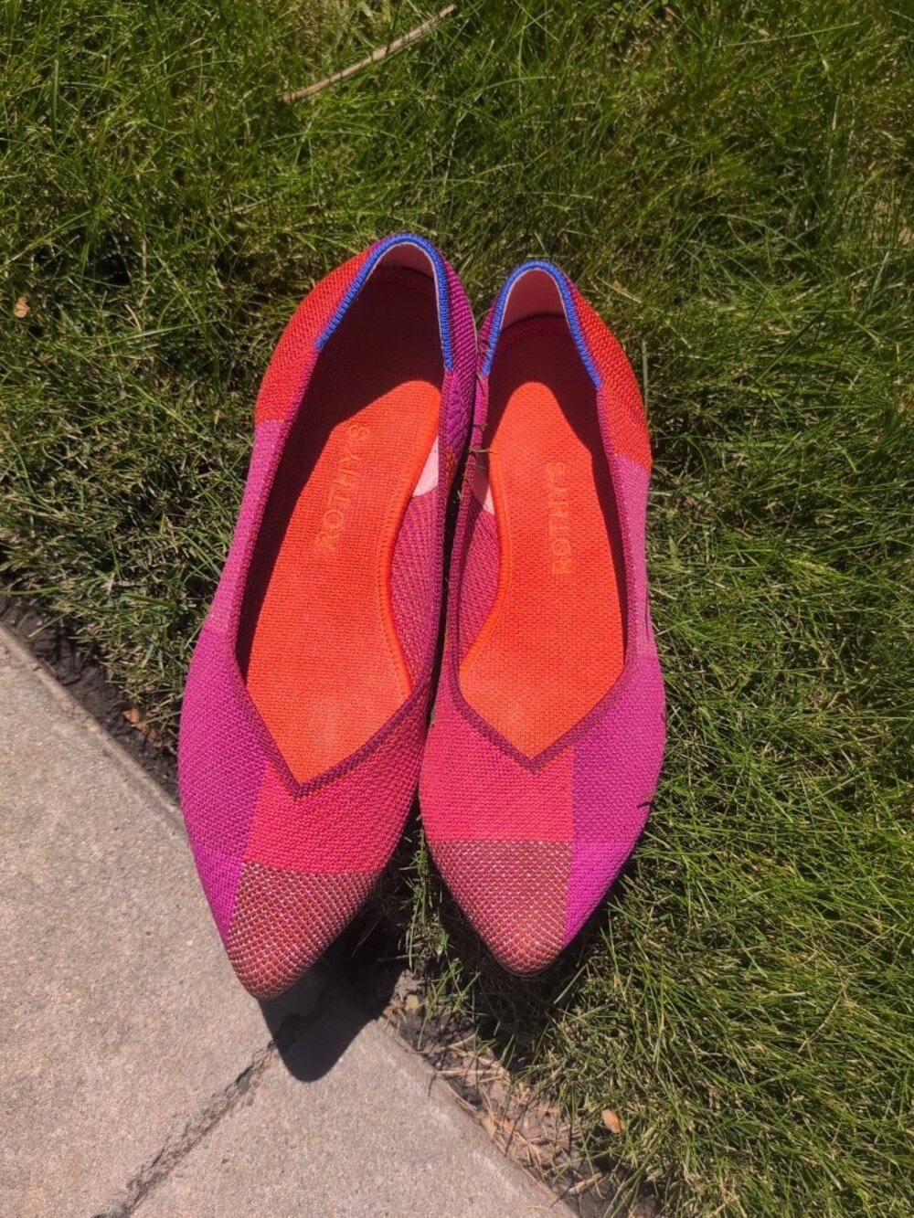 Rothy's Retired The Point Metallic Pomegranate Ballet Flat Size 7.5